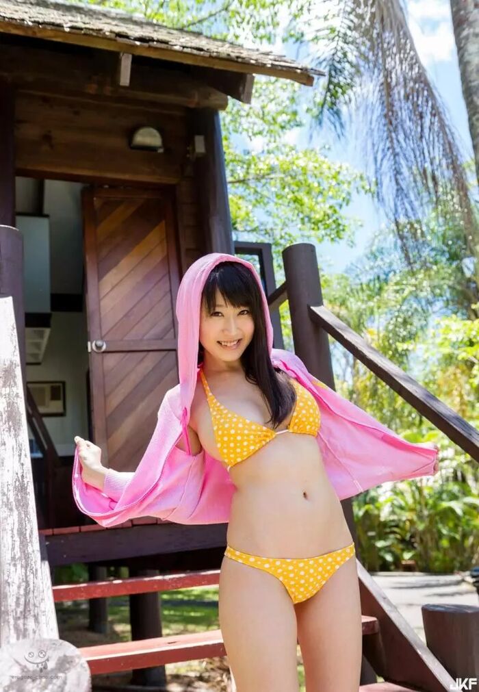 Hokkaido's most beautiful breast type actress Misato Arisa 2th image