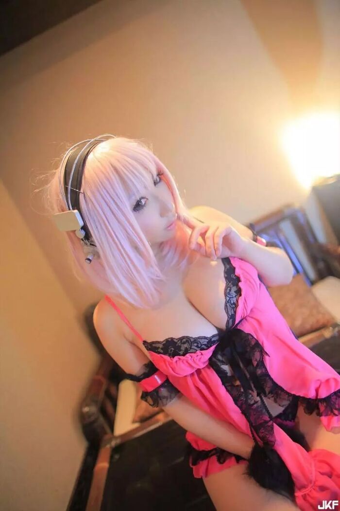 Most exposed COSER Ayaka Saku 34th image