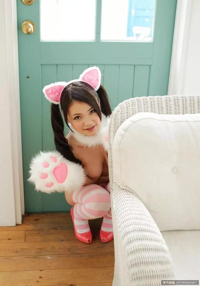 ロリコン野朗も喰い付くキュートな豊満ボディ～！鶴田かな畫像 (109P) 67th image