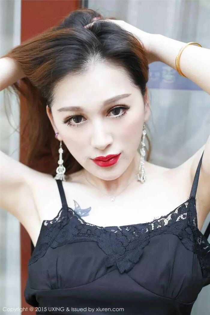 Enchanted Girl (13P) 4th image