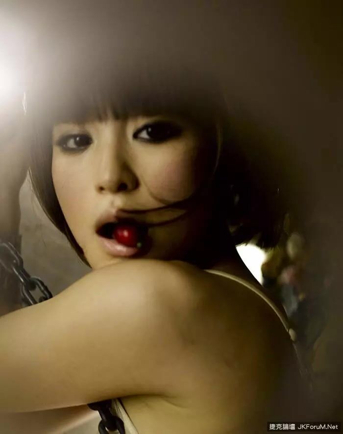 Beautiful Gravure × Natsuko Tatsumi Closed Room (19P) 7th image
