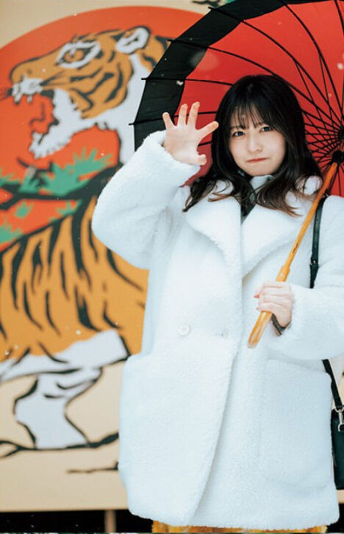 元欅坂46 長濱ねるちゃんのたぬき可愛すぎる最新グラビア画像！ 4th image