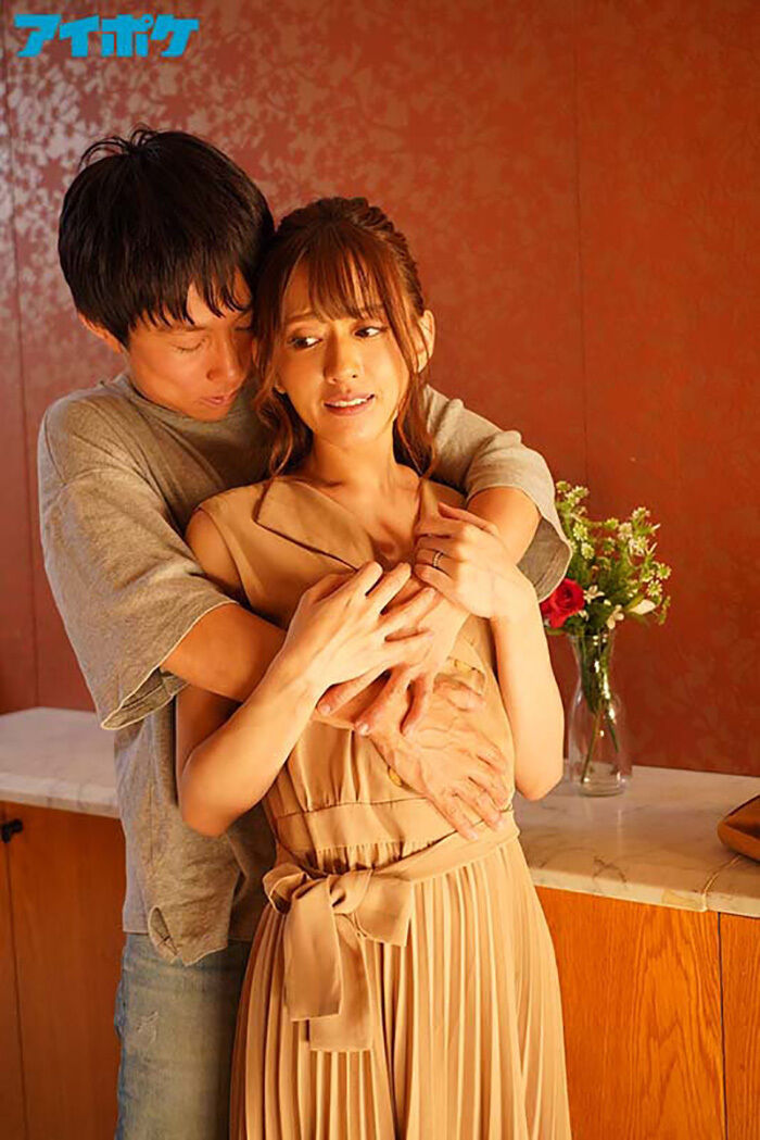 Airi Kijima Reunited With Childhood Friend ... Pure love affair for two days on weekends. 8th image
