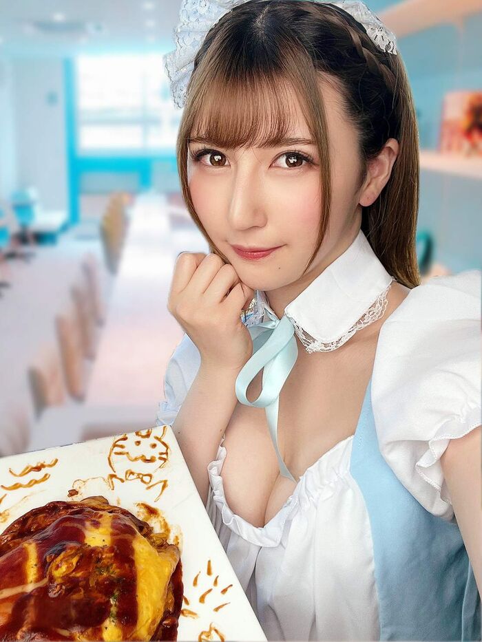 21歳ハーフ美女とTin●erでマッチング。カフェ→カラオケ→路上キス→車内フェラ→ホテルへ… 2th image