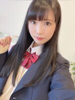 A cup beauty With slender legs on an innocent face, Nana Kisaki, A cute AV miss of Lori feeling strong debut www