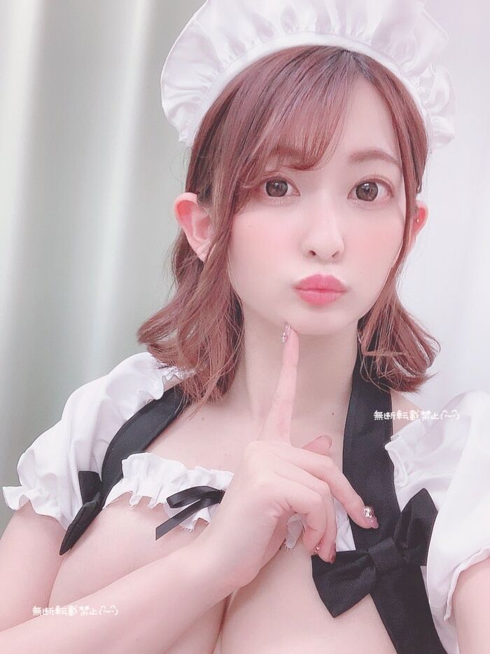 144 erotic images of Azusa Hikari Busty AV actress swimsuit gravure and selfie collected 35th image