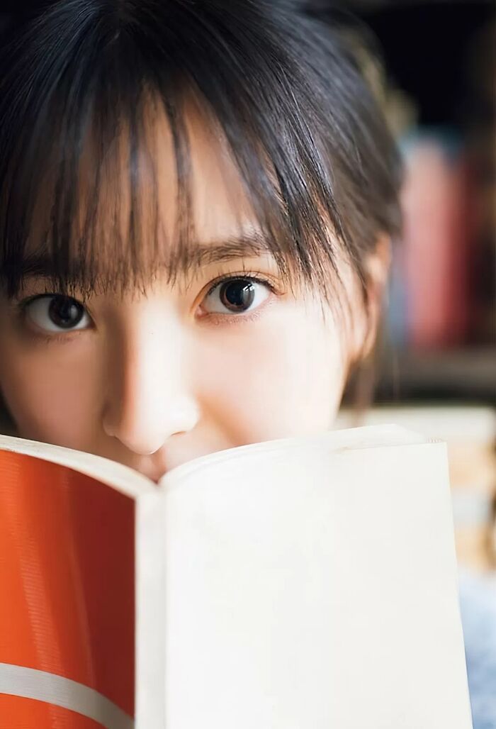 100 high-quality erotic images of Ai Iinuma Treasure gravure of a beautiful girl actress with a sense of transparency 14th image