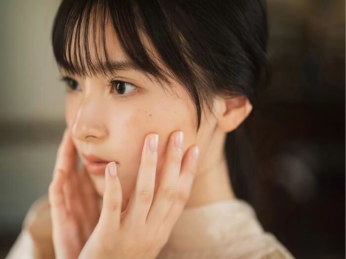 100 high-quality erotic images of Ai Iinuma Treasure gravure of a beautiful girl actress with a sense of transparency 18th image