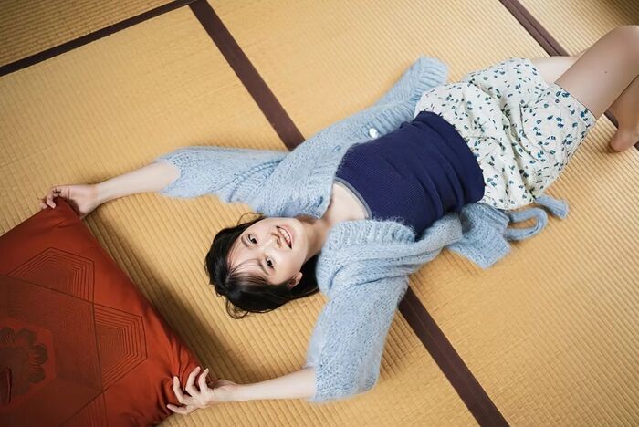 100 high-quality erotic images of Ai Iinuma Treasure gravure of a beautiful girl actress with a sense of transparency 24th image