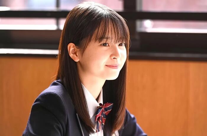 100 high-quality erotic images of Ai Iinuma Treasure gravure of a beautiful girl actress with a sense of transparency 63th image