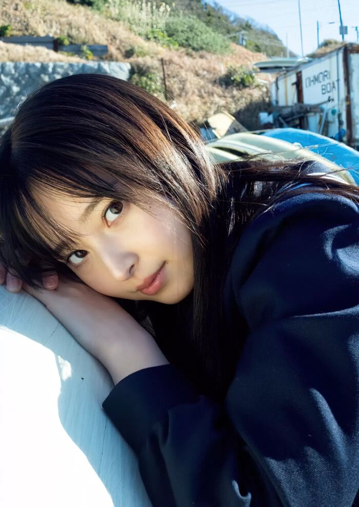 100 high-quality erotic images of Ai Iinuma Treasure gravure of a beautiful girl actress with a sense of transparency 2th image