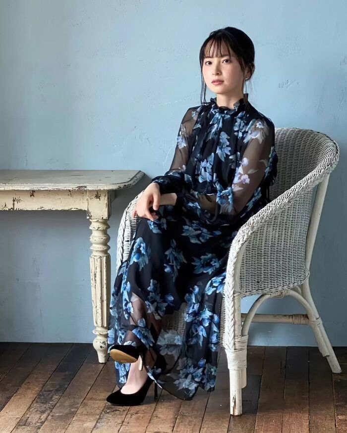 100 high-quality erotic images of Ai Iinuma Treasure gravure of a beautiful girl actress with a sense of transparency 89th image