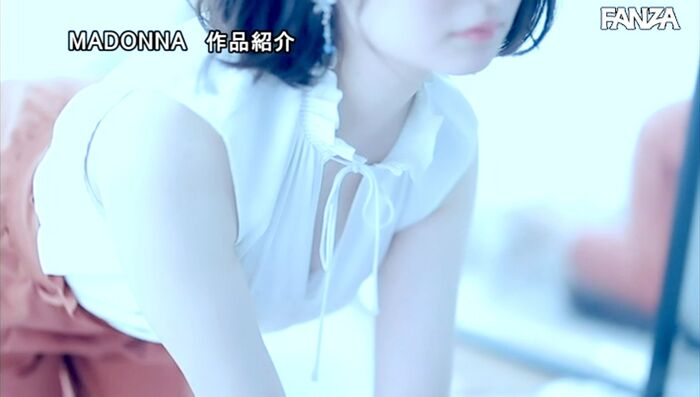 Suehiro Jun Pretty Married Woman Makes AV Debut 19th image