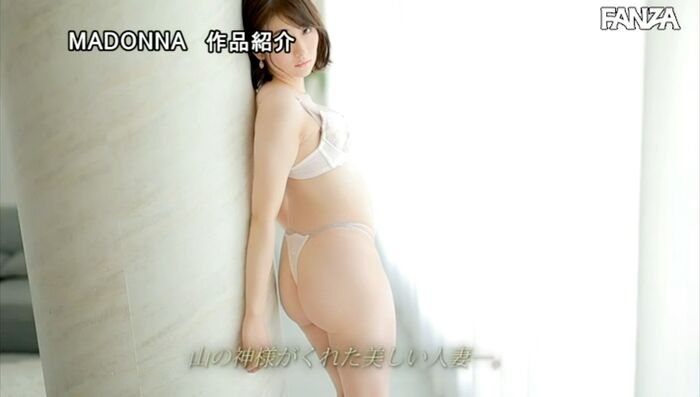 Suehiro Jun Pretty Married Woman Makes AV Debut 27th image