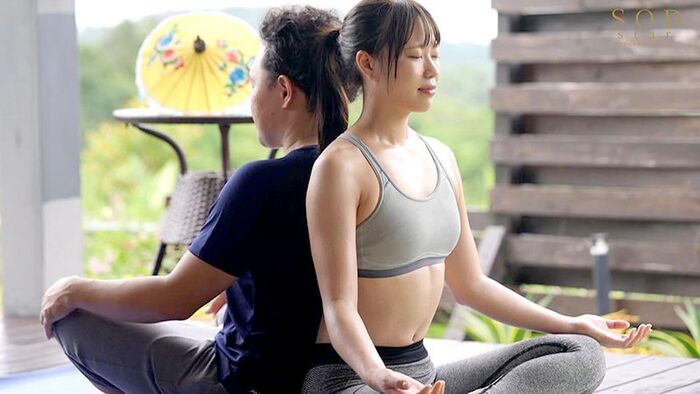 Momo Aoki First-class swimmer's 3P sex 10th image