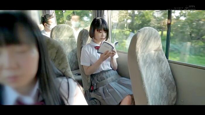 Momono Rin 18-year-old beautiful girl's climax AV debut 23th image