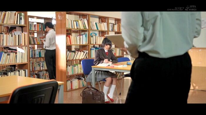 Momono Rin 18-year-old beautiful girl's climax AV debut 28th image