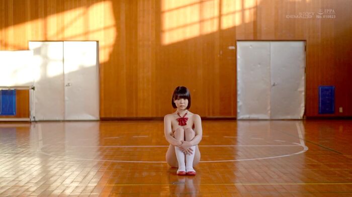 Momono Rin 18-year-old beautiful girl's climax AV debut 74th image