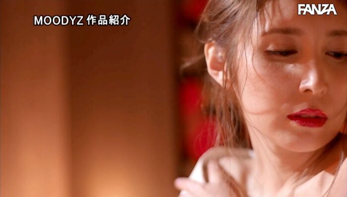 Miwa Nakamura Continuous Image 13th image