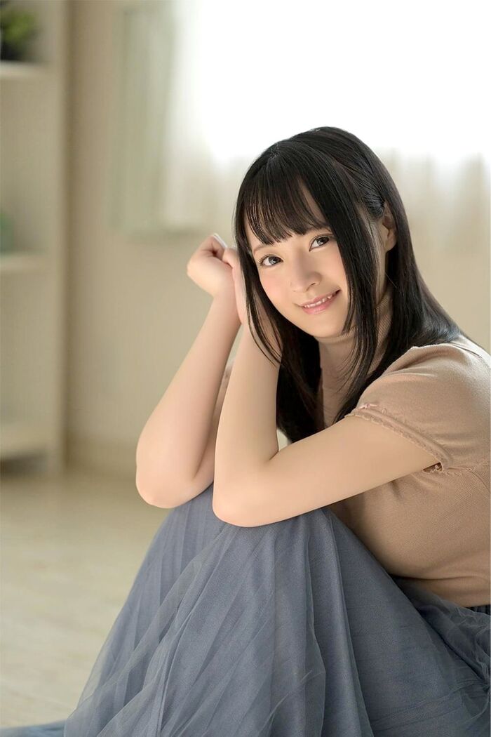 Kiyomiya Tin Adorable Smiling AV Actress Image 5th image